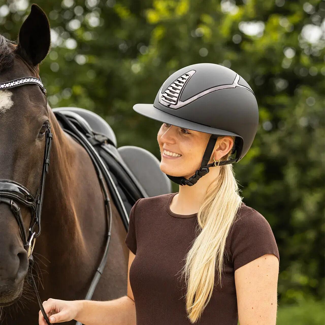 Casque d'équitation visière polo QHP Toledo 6/7
