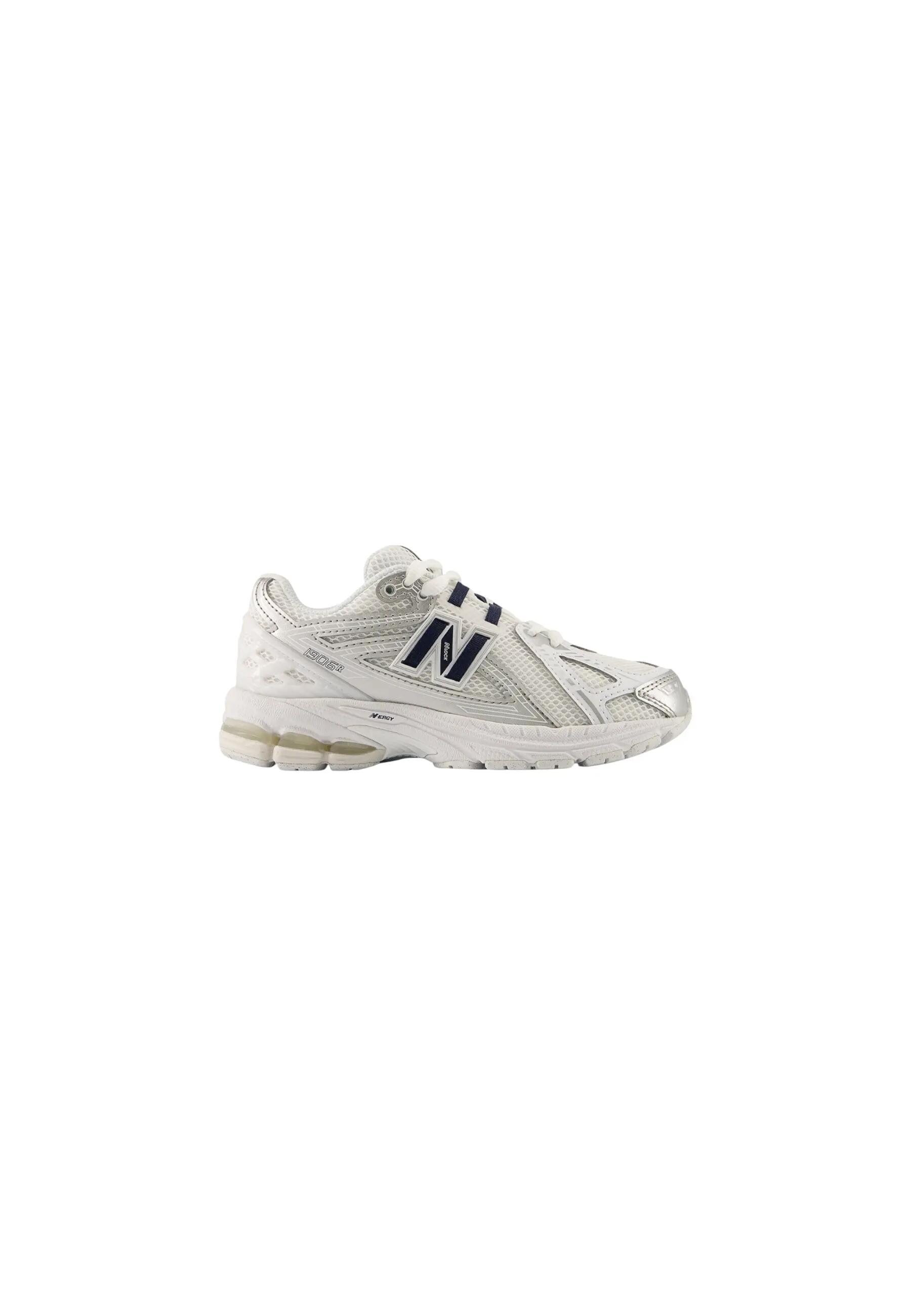 NEW BALANCE picture