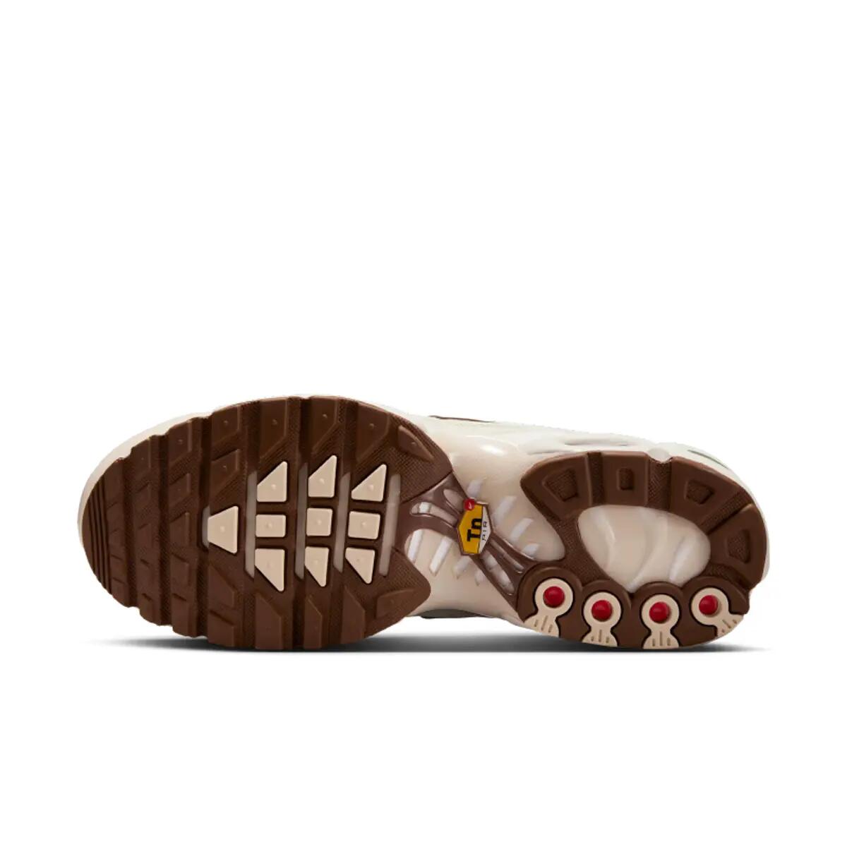 Nike Air Max Plus SE Light Orewood Brown (Women's) 3/6