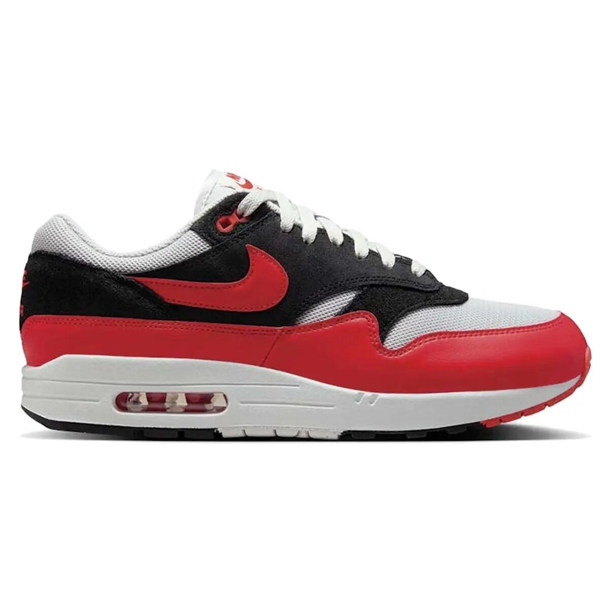NIKE picture