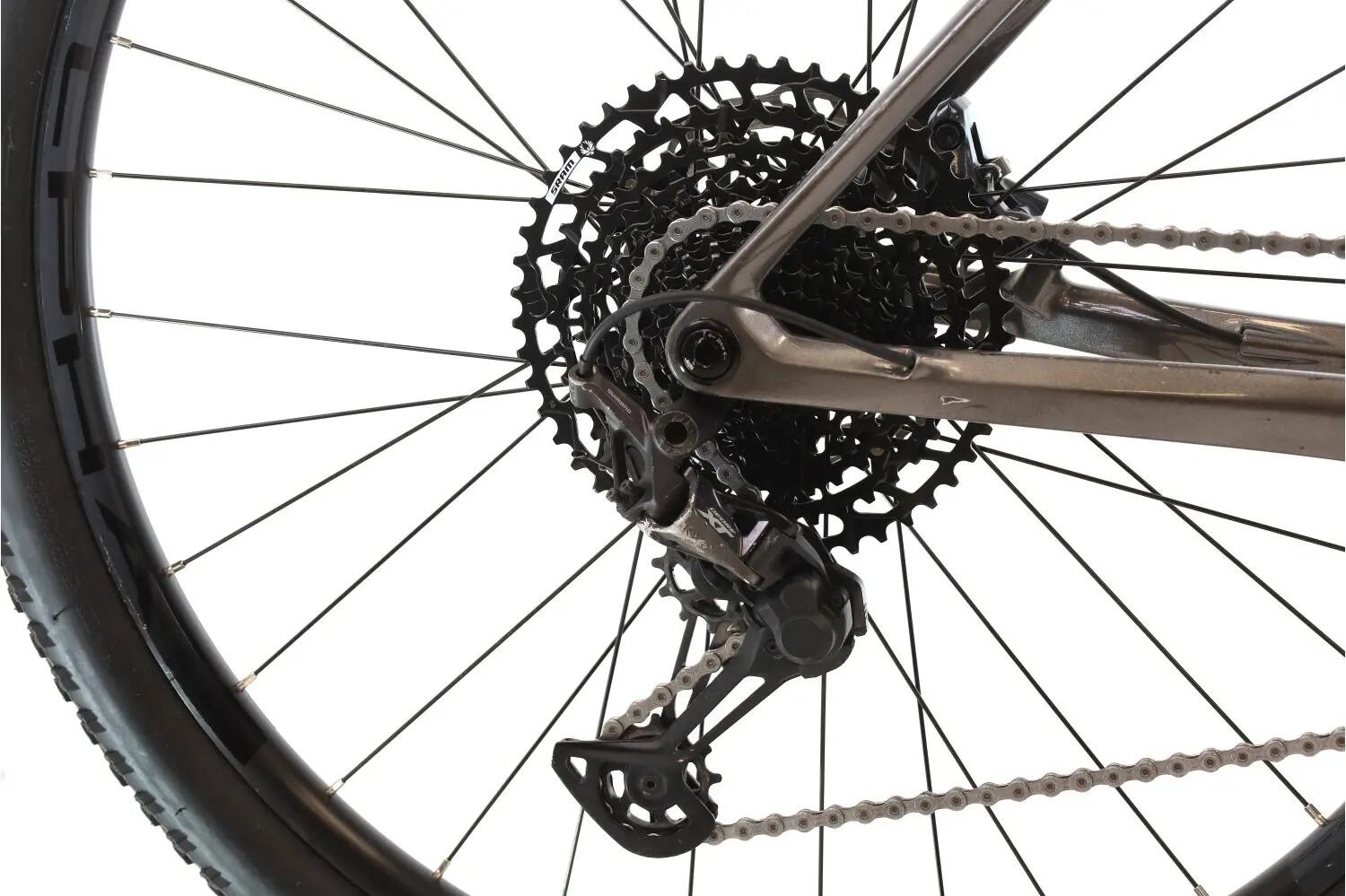 VTT reconditionné ·  Alma M30 XT · Très bon état 3/8