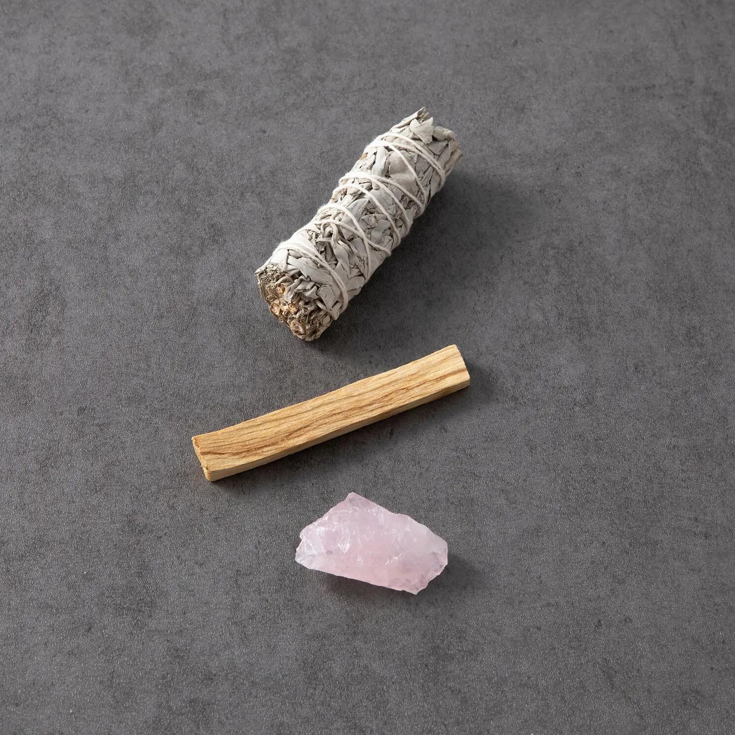 Smudge Incense Ritual Set, 3-Piece, Rose Quartz 4/5