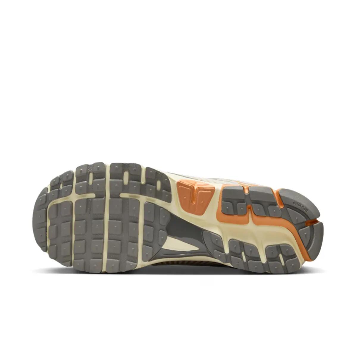 Nike Zoom Vomero 5 Copper Moon 2/6