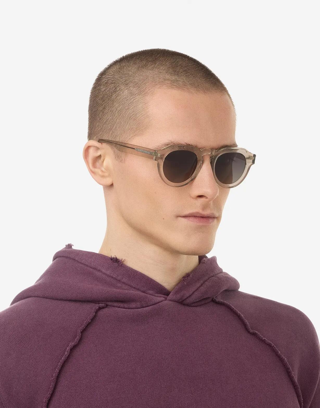 HAWKERS - Sonnenbrillen für Herren und Damen - WARWICK UPTOWN  CLEAR SMOKE DARK 8/9