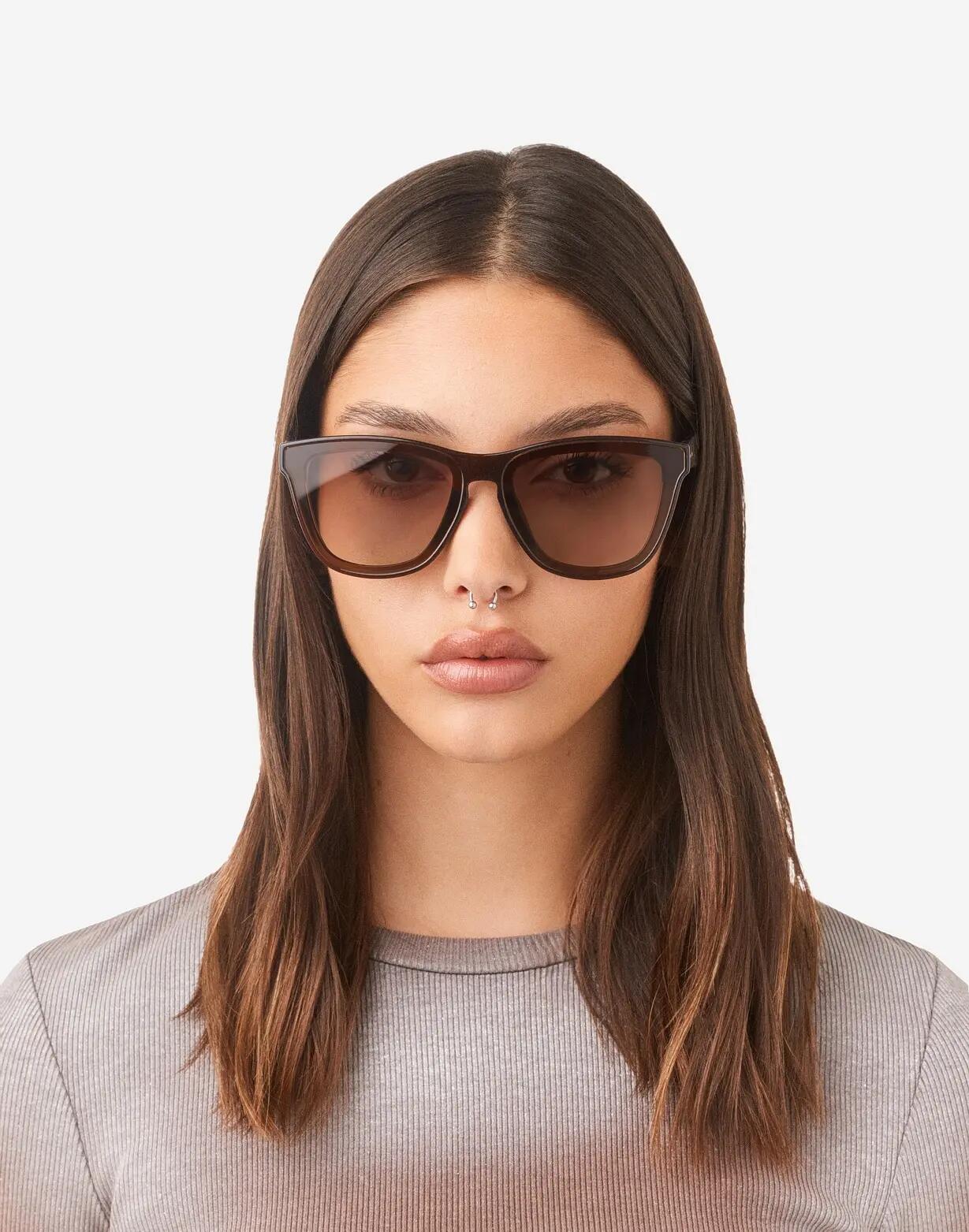 HAWKERS - Lunettes de soleil pour homme et femme DOWNTOWN MAX - BROWN 6/9