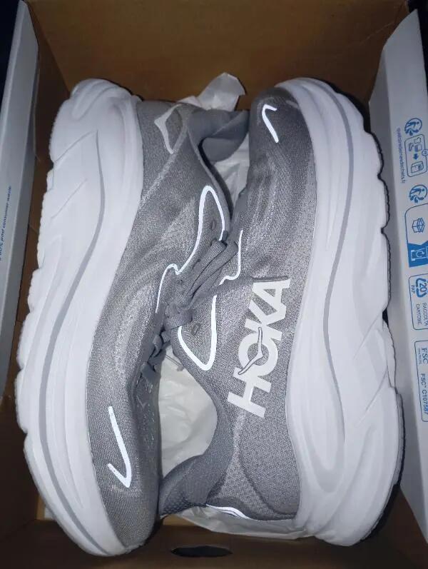 HOKA ONE ONE picture