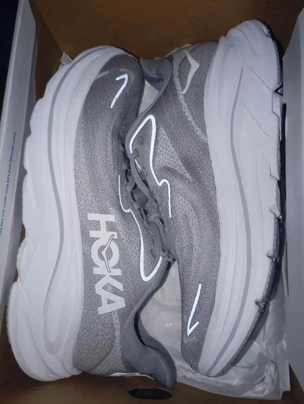 Entre Particuliers - Hoka one one Clifton 10 7/7