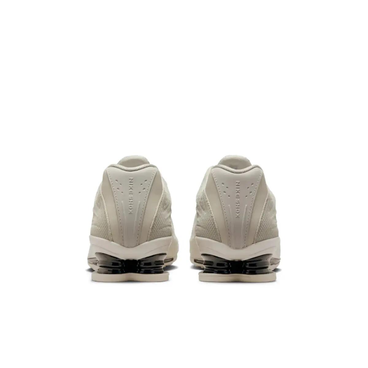 Nike Shox Z Phantom (Women's) 6/6