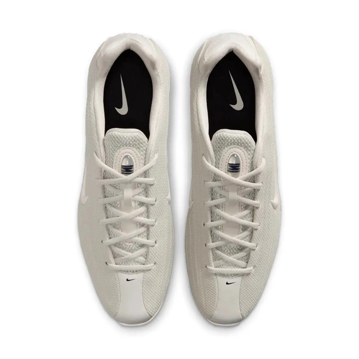 Nike Shox Z Phantom (Women's) 5/6