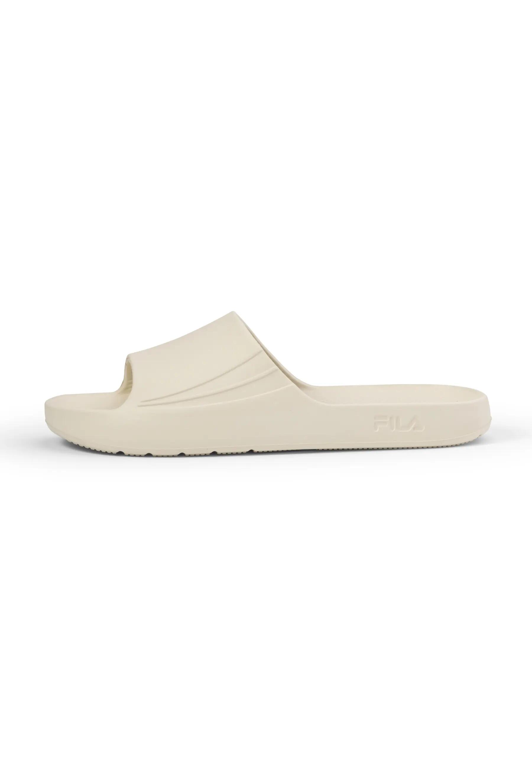 FILA Footwear OFF-CRT slide 2/6
