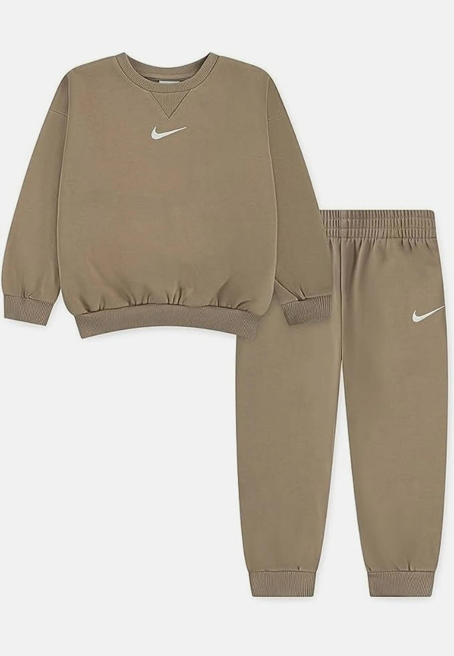 NIKE picture