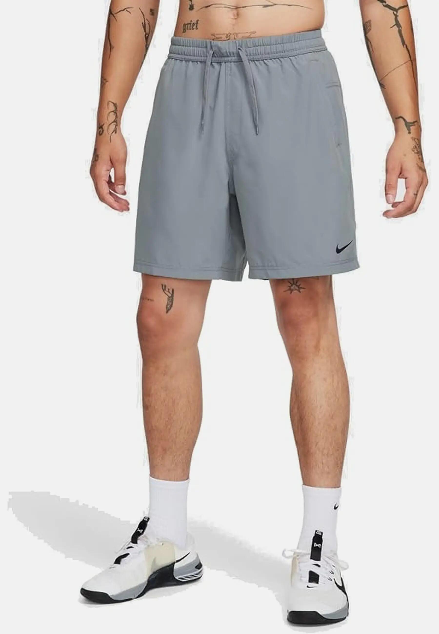 NIKE picture