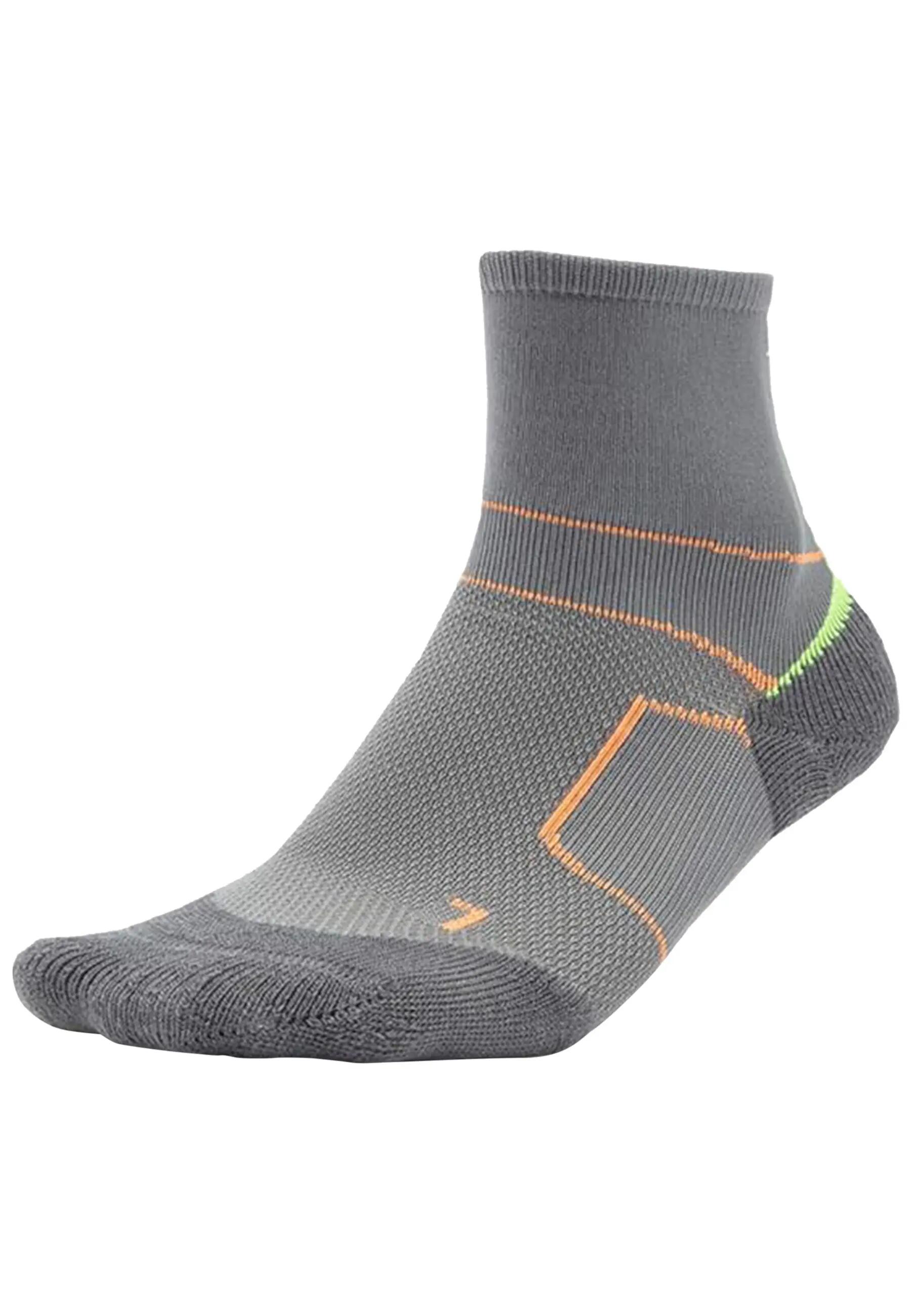Erlebe die perfekte Balance aus Stil und Performance. 3/3