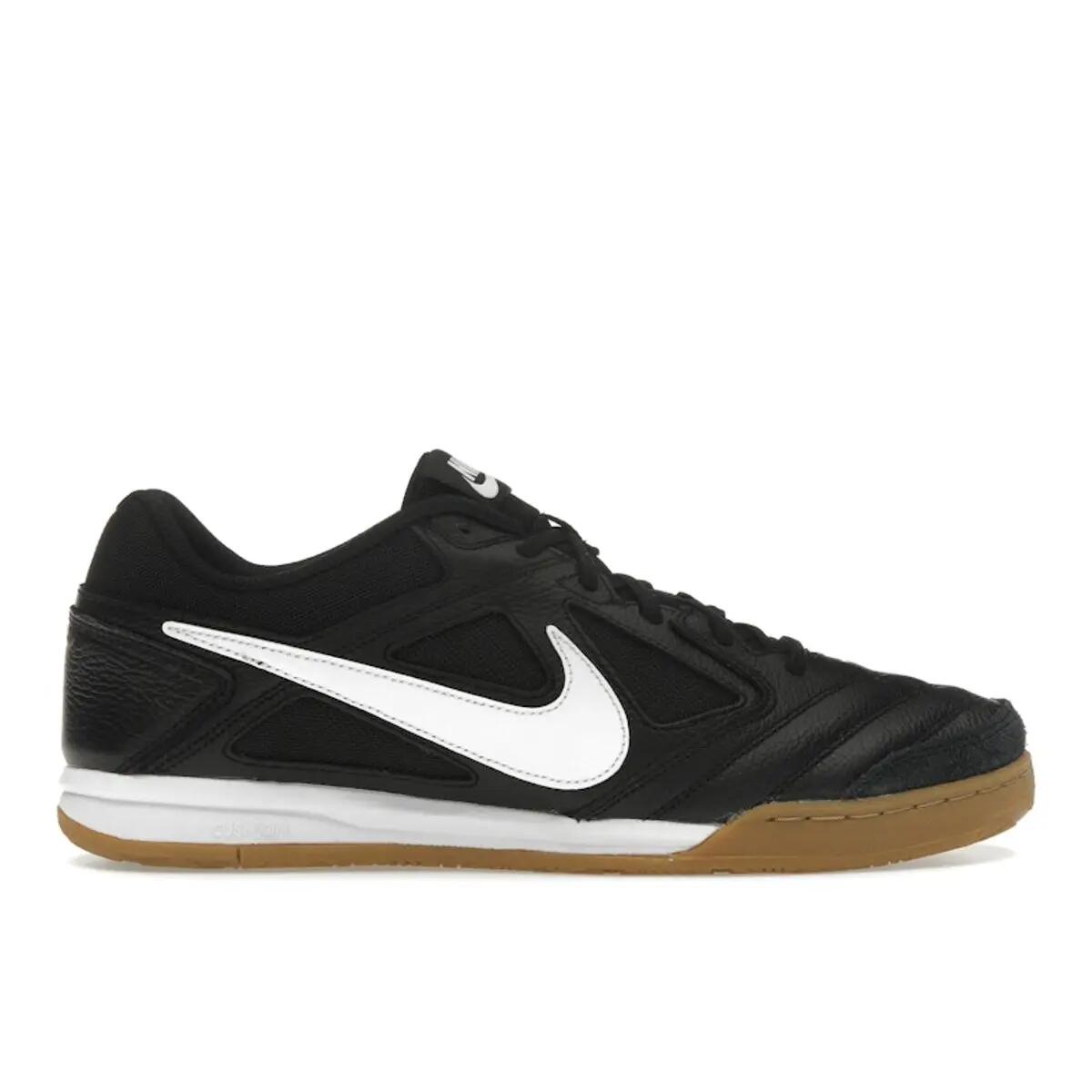 NIKE picture