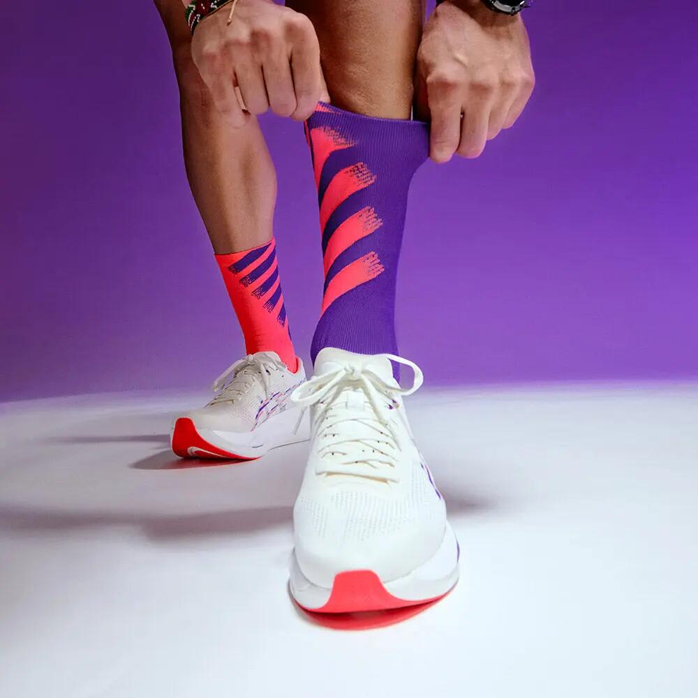 Calcetin running  unisex Hyper Pro, tricotado color Coral and Violet 2/6