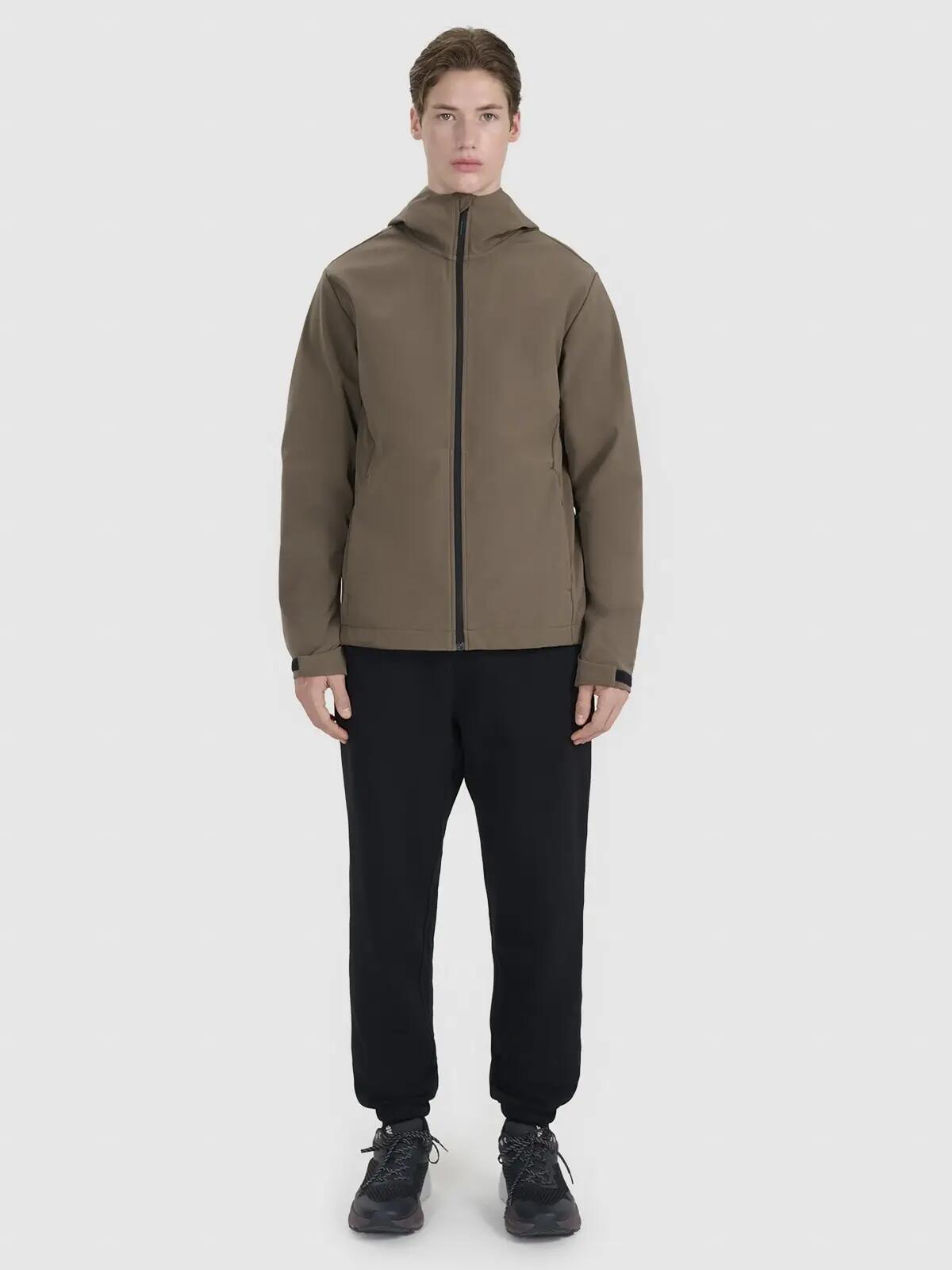 KURTKA MĘSKA 4F SOFTSHELL WIATROODPORNA       Z KAPTUREM  BRĄZOWA 9/12