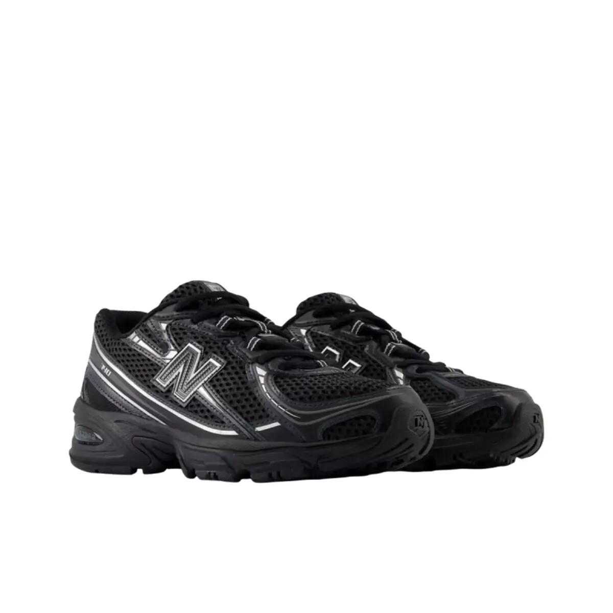 New Balance 740 Black Silver Metallic (GS) 4/6