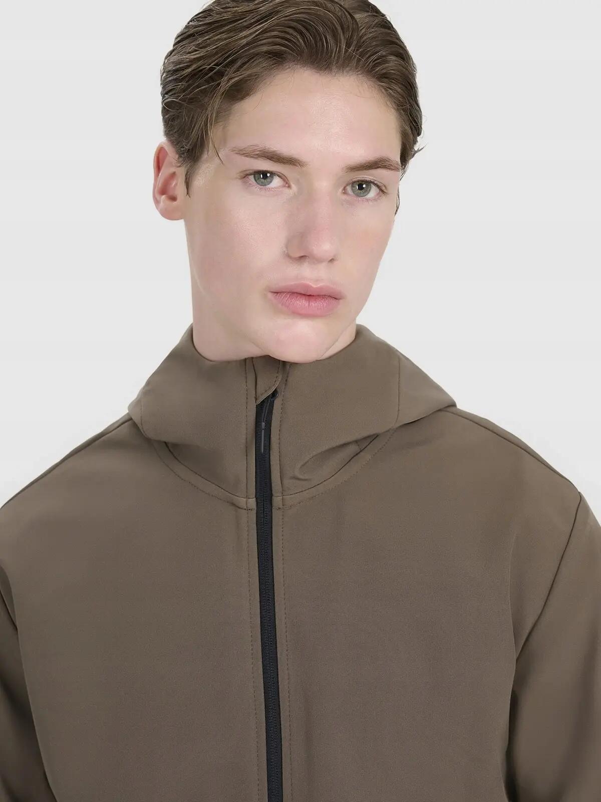 KURTKA MĘSKA 4F SOFTSHELL WIATROODPORNA       Z KAPTUREM  BRĄZOWA 4/12