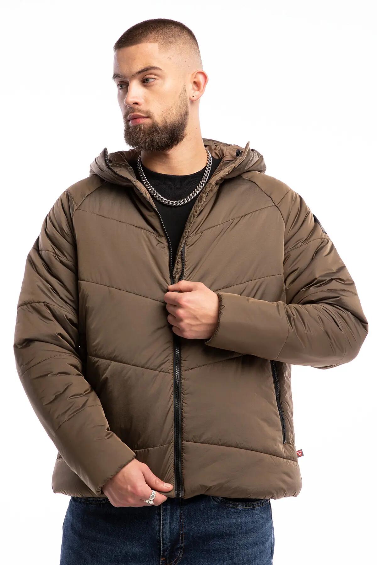 MĘSKA KURTKA Jack Wolfskin EISBACH JKT Z KAPTUREM BRĄZOWA