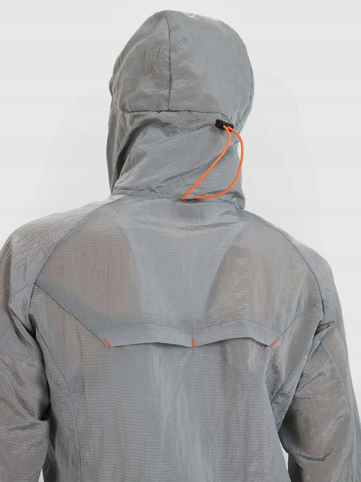 KURTKA DAMSKA 4F DO BIEGANIA ULTRALIGHT      Z KAPTUREM  SZARA 7/14