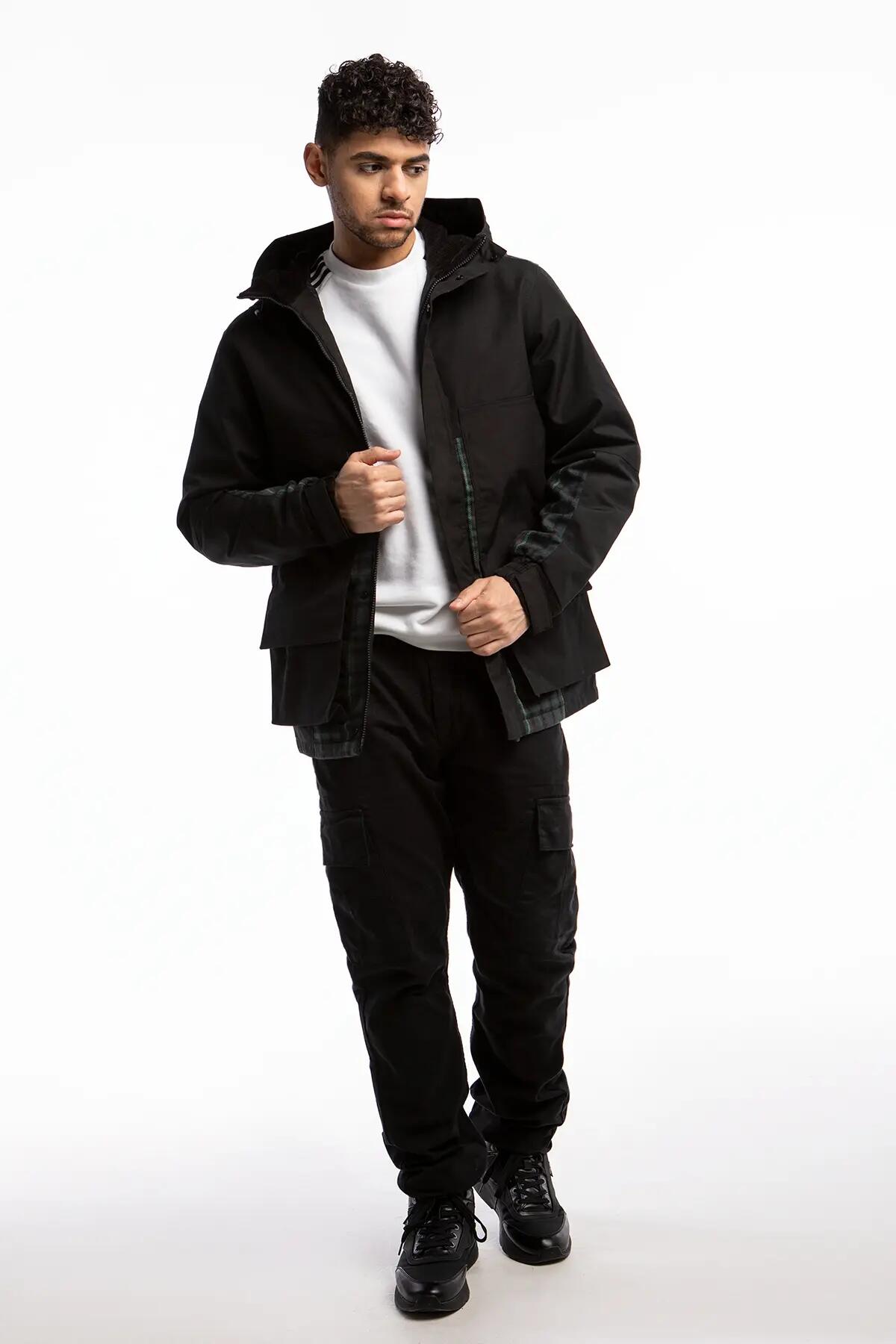 Kurtka jesienna męska Carhartt WIP Highbury Jacket Z KAPTUREM  CZARNA 2/6
