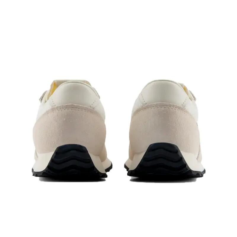 Zapatillas Mujer New Balance U471 Beige 2/4