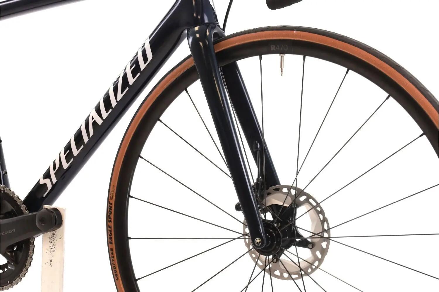 Vélo de route reconditionné ·  Tarmac SL6 Expert Disc Di2 12V · Très bon état 5/8