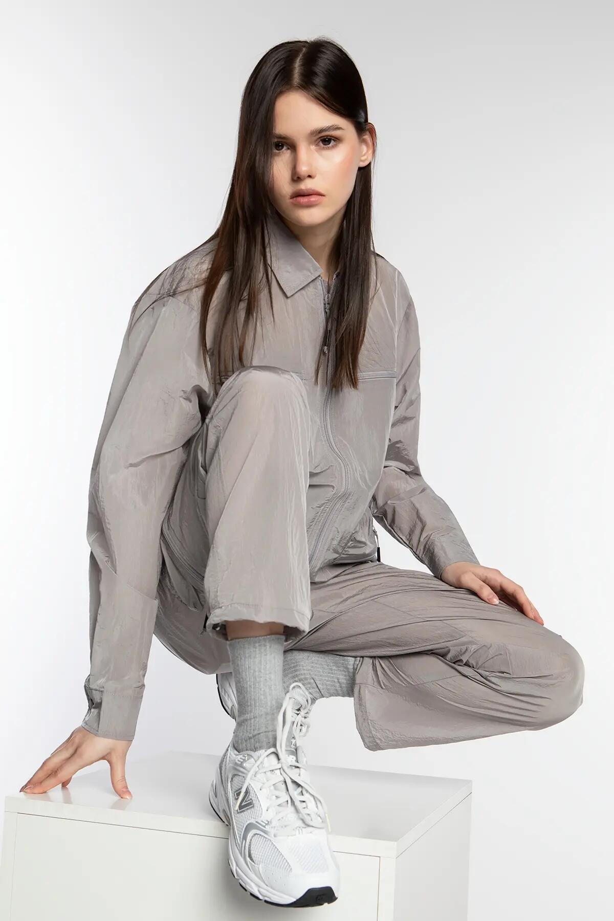 MĘSKA KOSZULA WIERZCHNIA Rains Kano Overshirt BEZ KAPTURA  SZARA 6/14