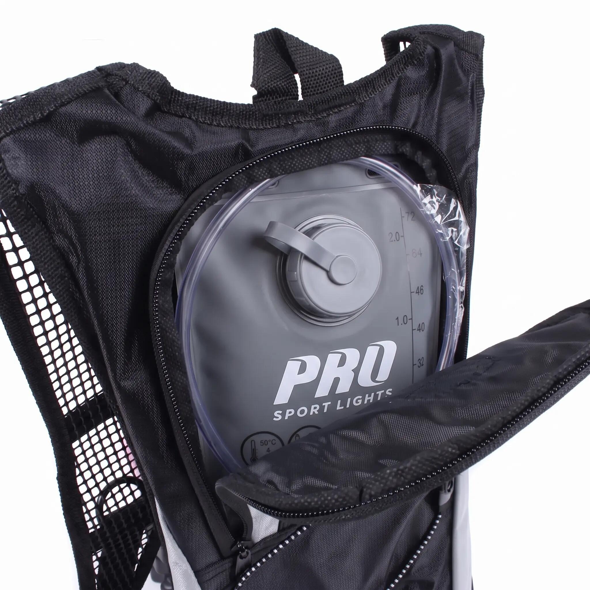 Mochila com bolsa de água de 2 litros preta 2/10