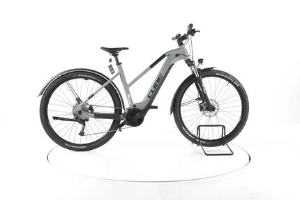 Segunda vida - Cube Reaction Hybrid Performance Trekking E-Bike - Buen estado