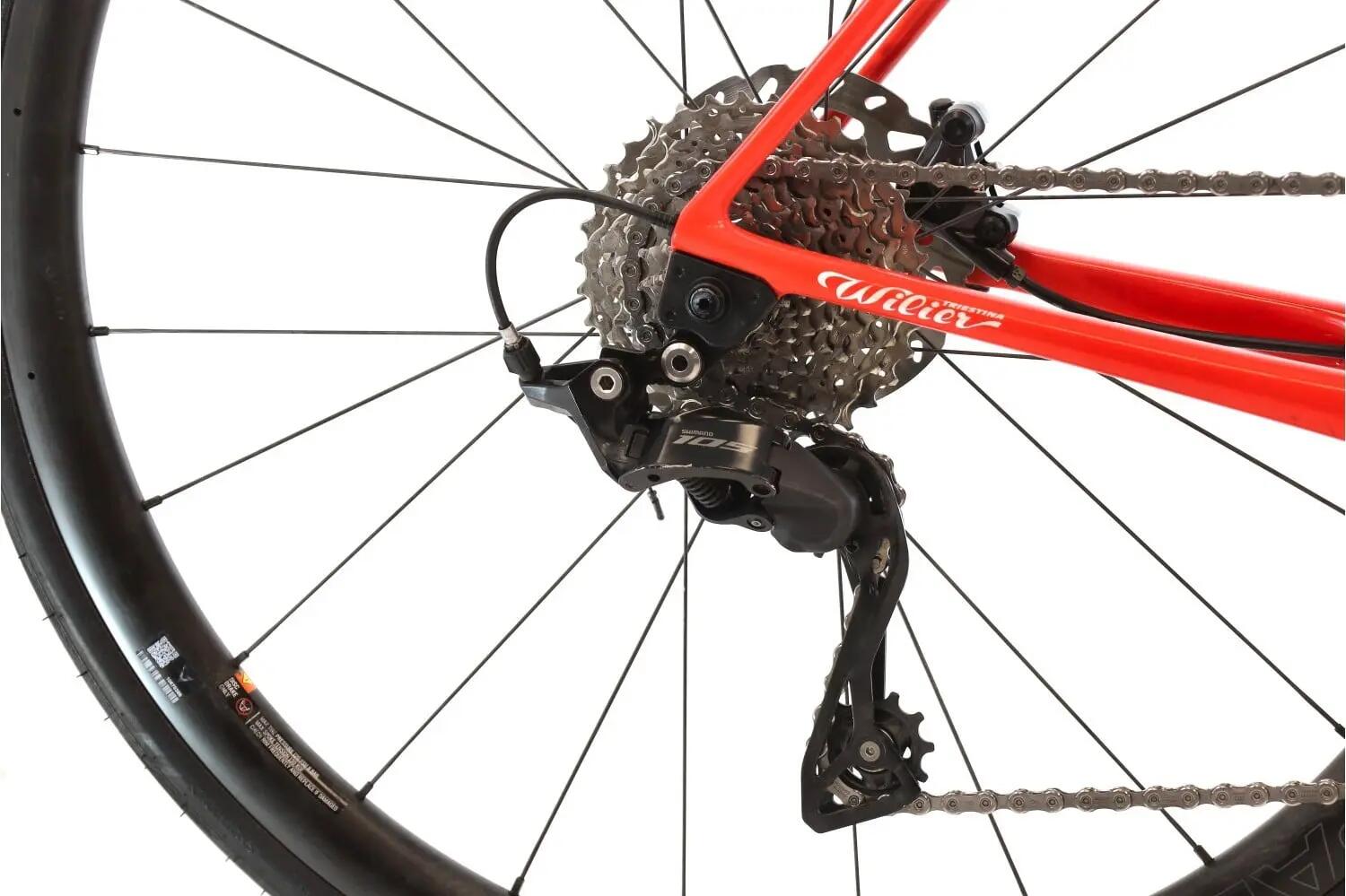 Segunda Vida · Bicicleta estrada · Wilier Cento 1 NDR · Muito bom estado 3/8