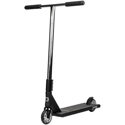 Trottinette freestyle Divine Nyx M