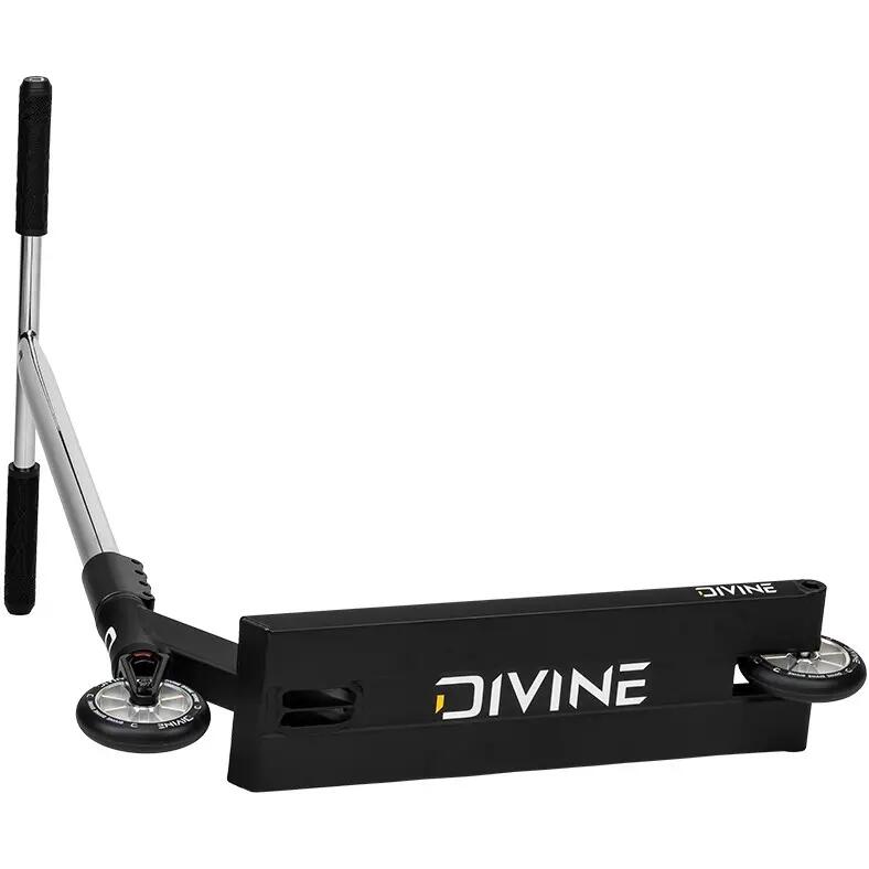 Trottinette freestyle Divine Nyx M 3/3