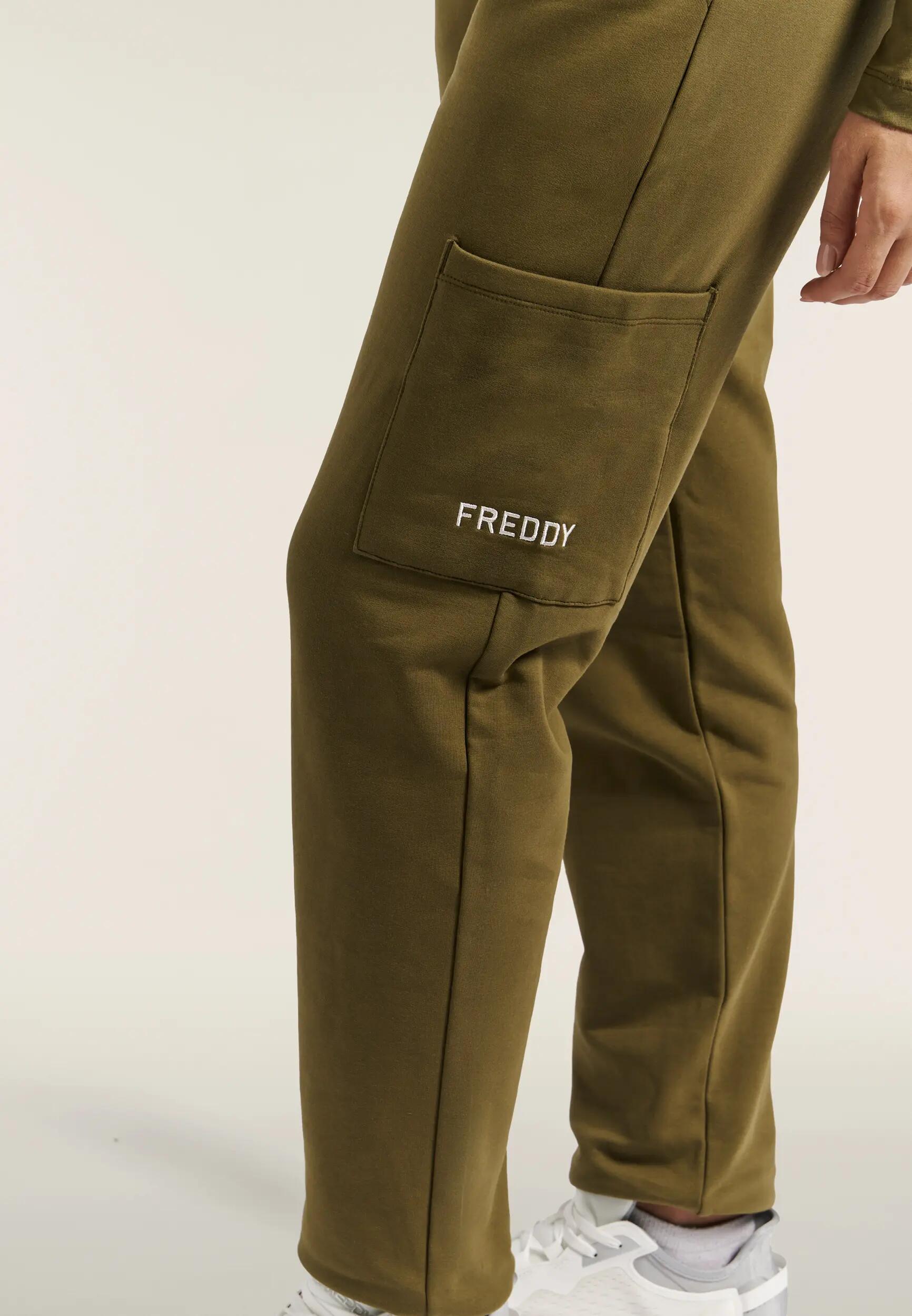 Pantalon de sport pour femmes à coupe classique avec poche cargo 4/6