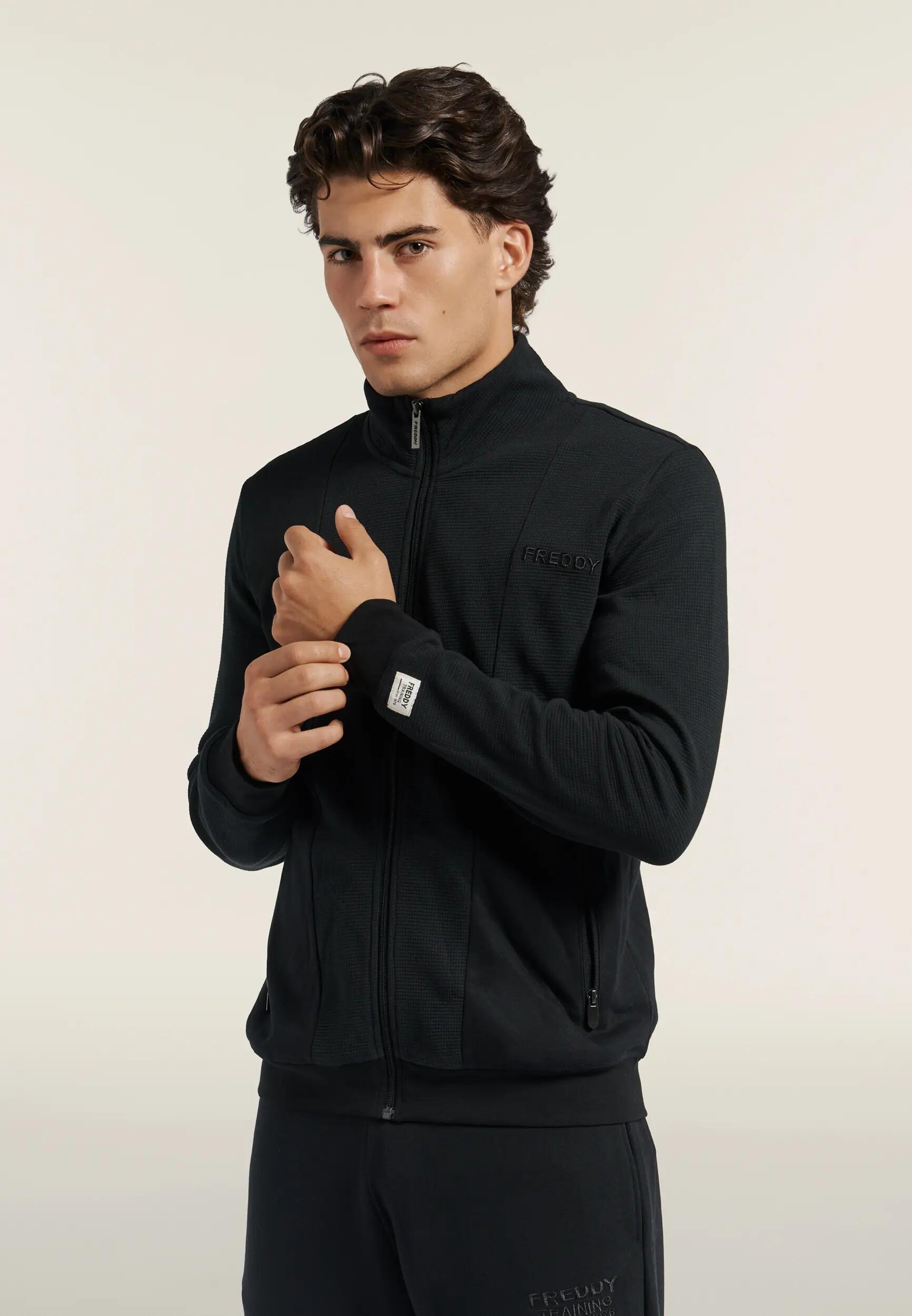 Sudadera de hombre en tejido bonded con efecto gofre, cremallera y cuello alto 2/6