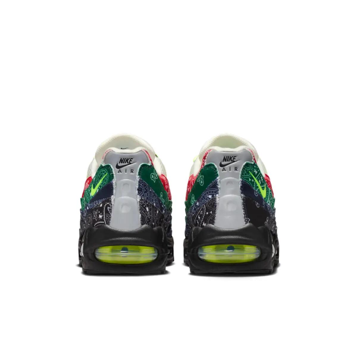 Schoenen  Air Max 95 OG Big Bubble Neon Paisley Bandana 6/6