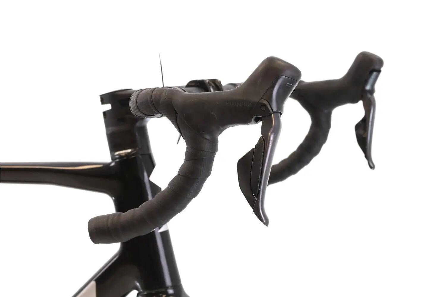 Vélo de route reconditionné ·  Scultura 8000 Di2 12V · Très bon état 6/8