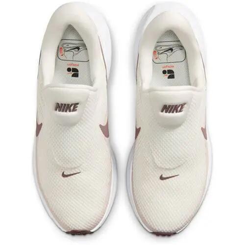 Buty do biegania damskie Nike Revolution 8 EasyOn 3/5