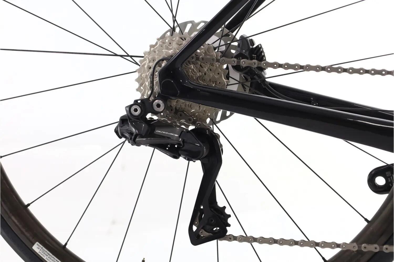 Refurbished Rennrad · Colnago V4Rs Di2 12V · Sehr guter Zustand 3/8