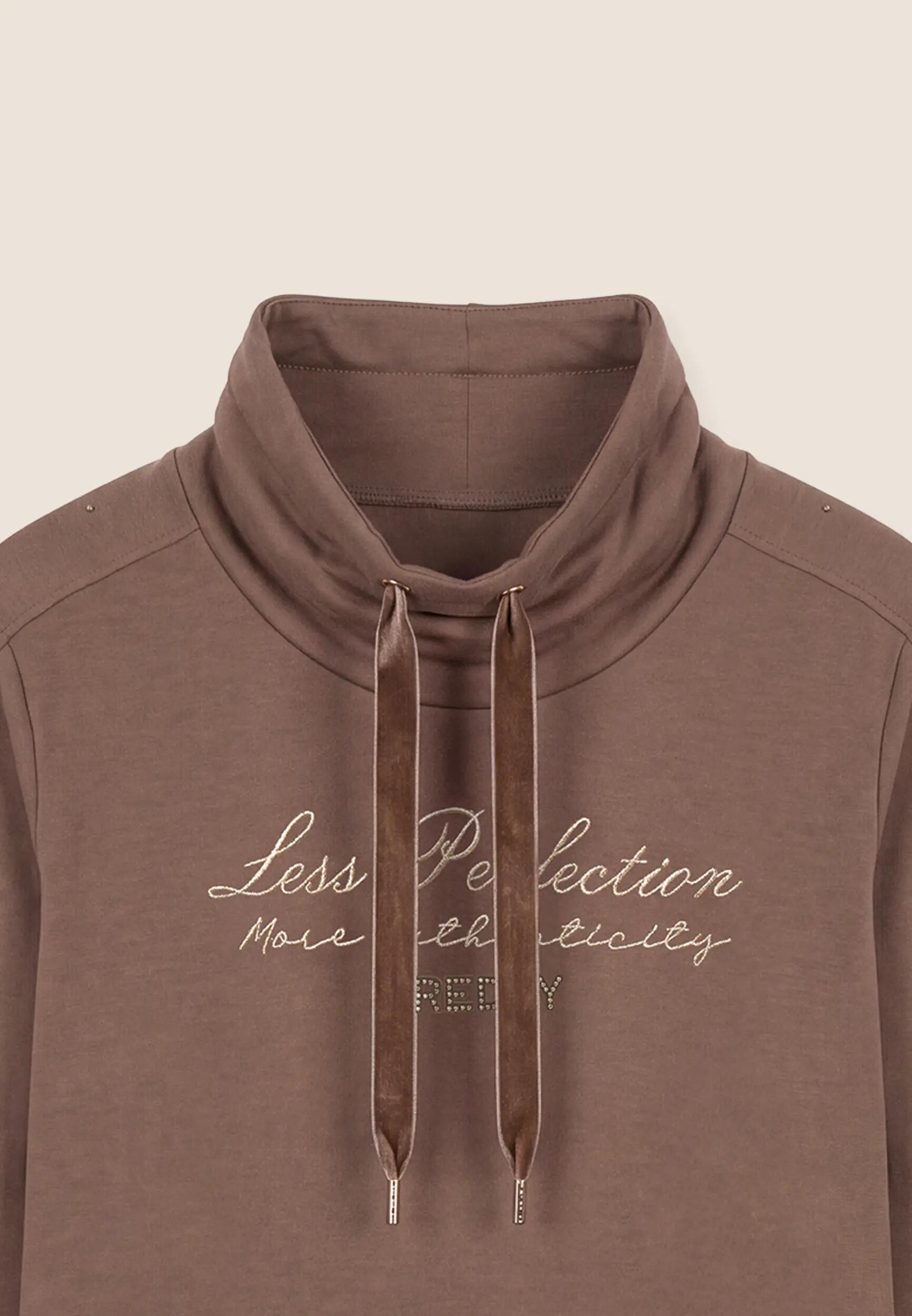 Sudadera de corte regular para mujer con cuello alto y bajo asimétrico 3/3