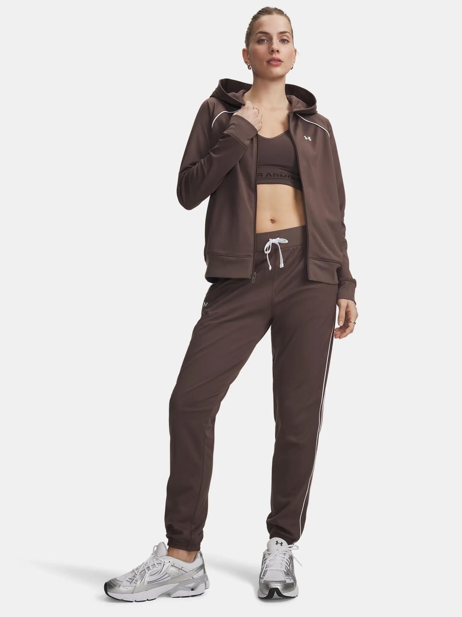 UNDER ARMOUR picture