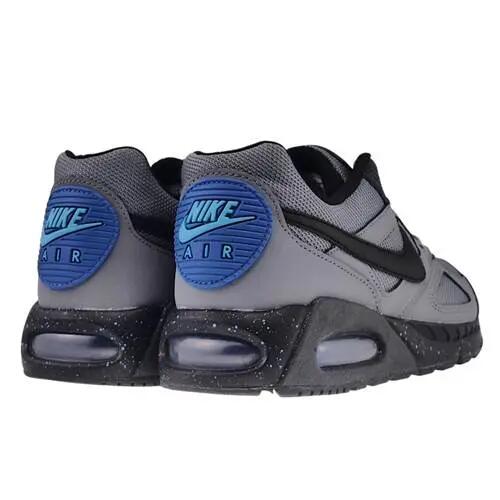 Herren universal Schuhe Nike Air Max IVO 4/4