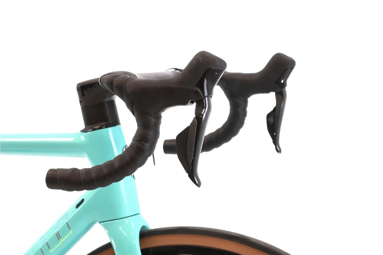 Vélo de route reconditionné ·  Specialissima CV Di2 12V · Très bon état 6/8