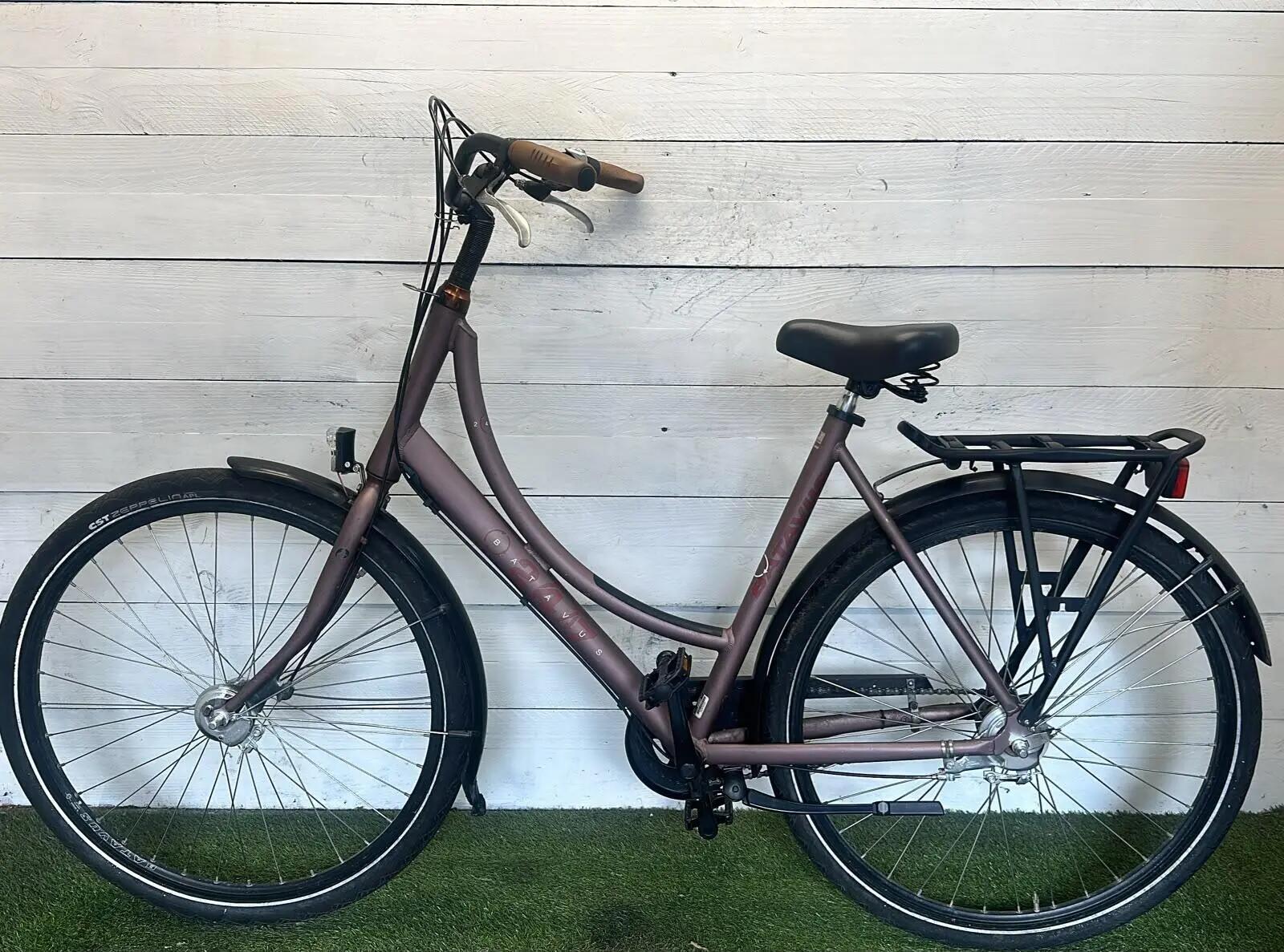Batavus stadsfiets bike 2/2