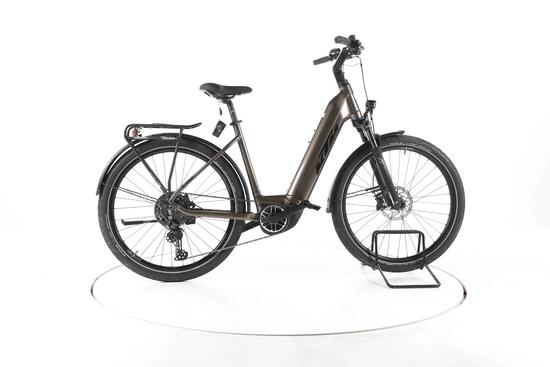Tweedehands - KTM Macina Gran 710 Trekking E-Bike Lage instap - Zeer goed