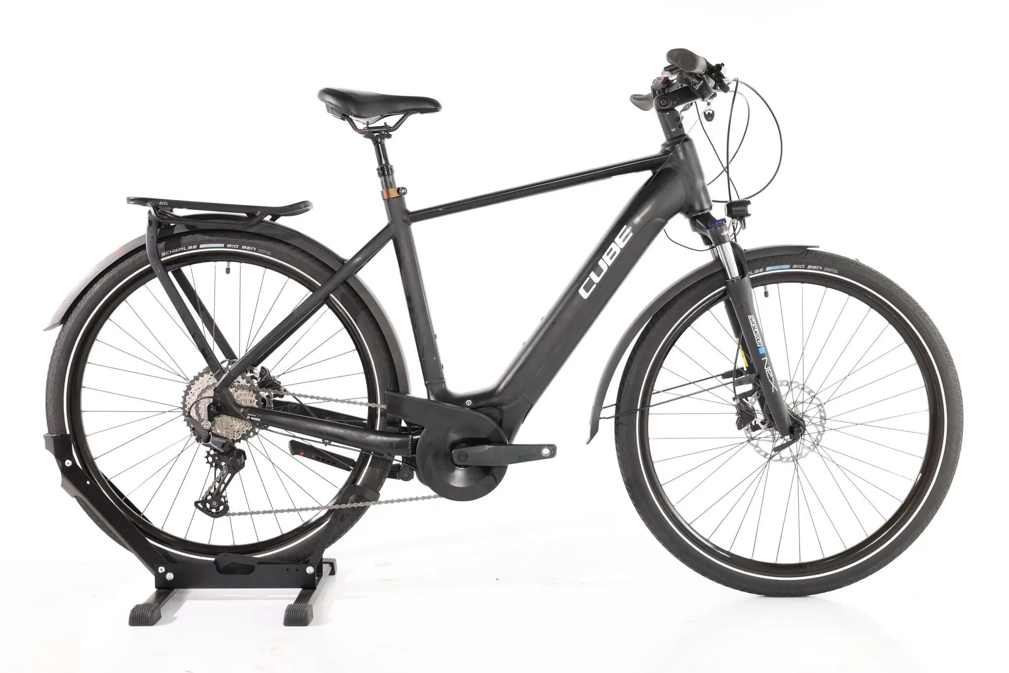 Reconditionné - VTC Électrique CUBE Touring Hybrid Pro 2023 2/11