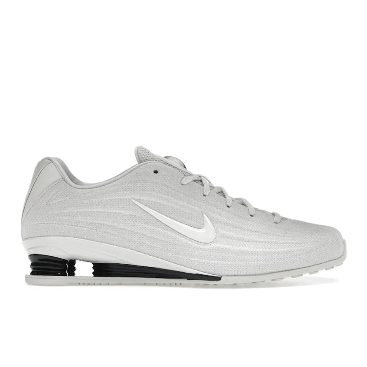 NIKE picture