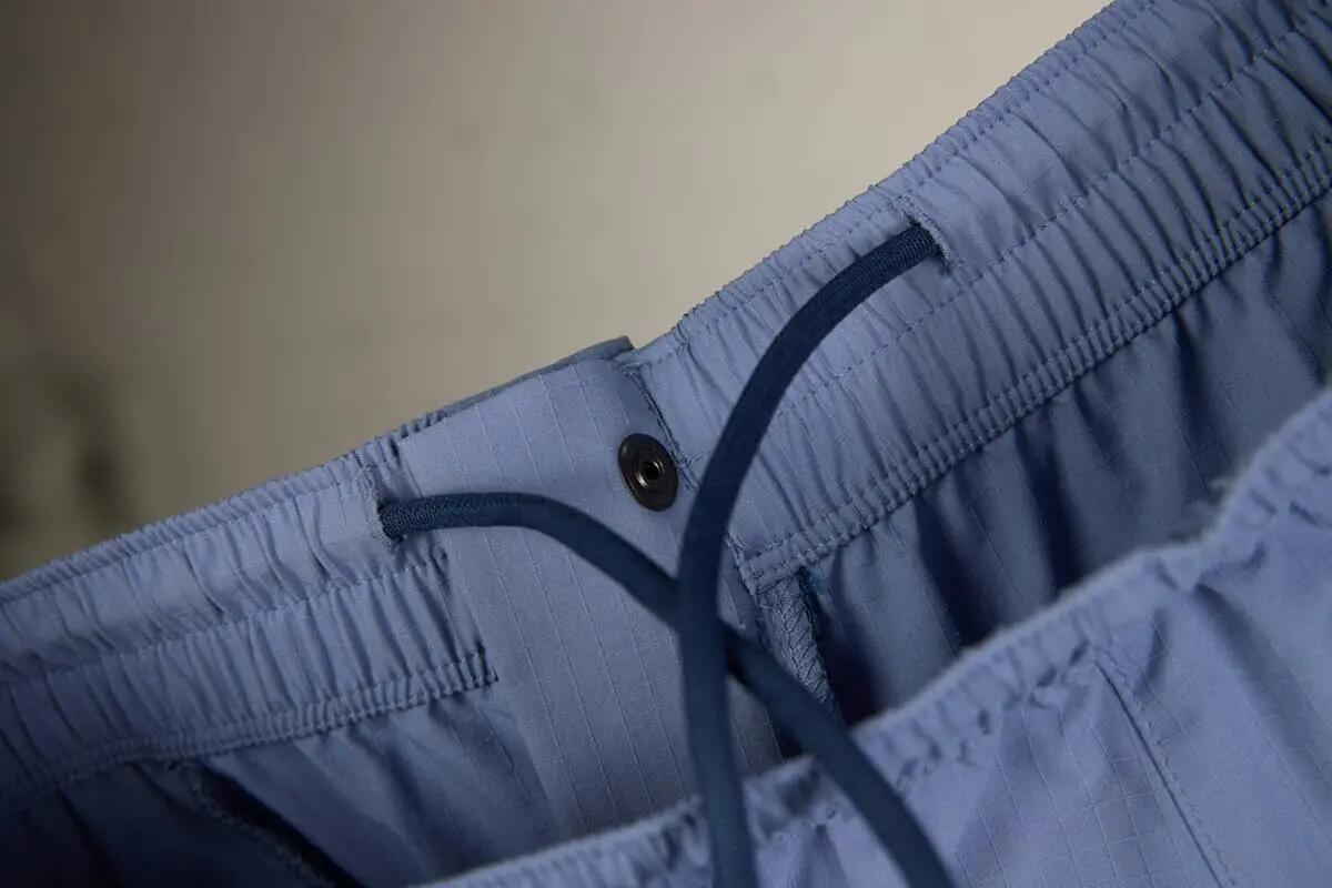 Homem Gravel Short 5" P-Cruise azul aço - Bike&Active 11/15