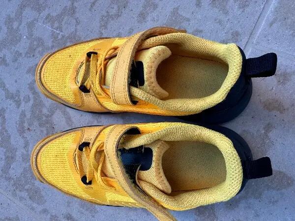 Entre Particuliers - Baskets tennis sport artengo 33 2/5