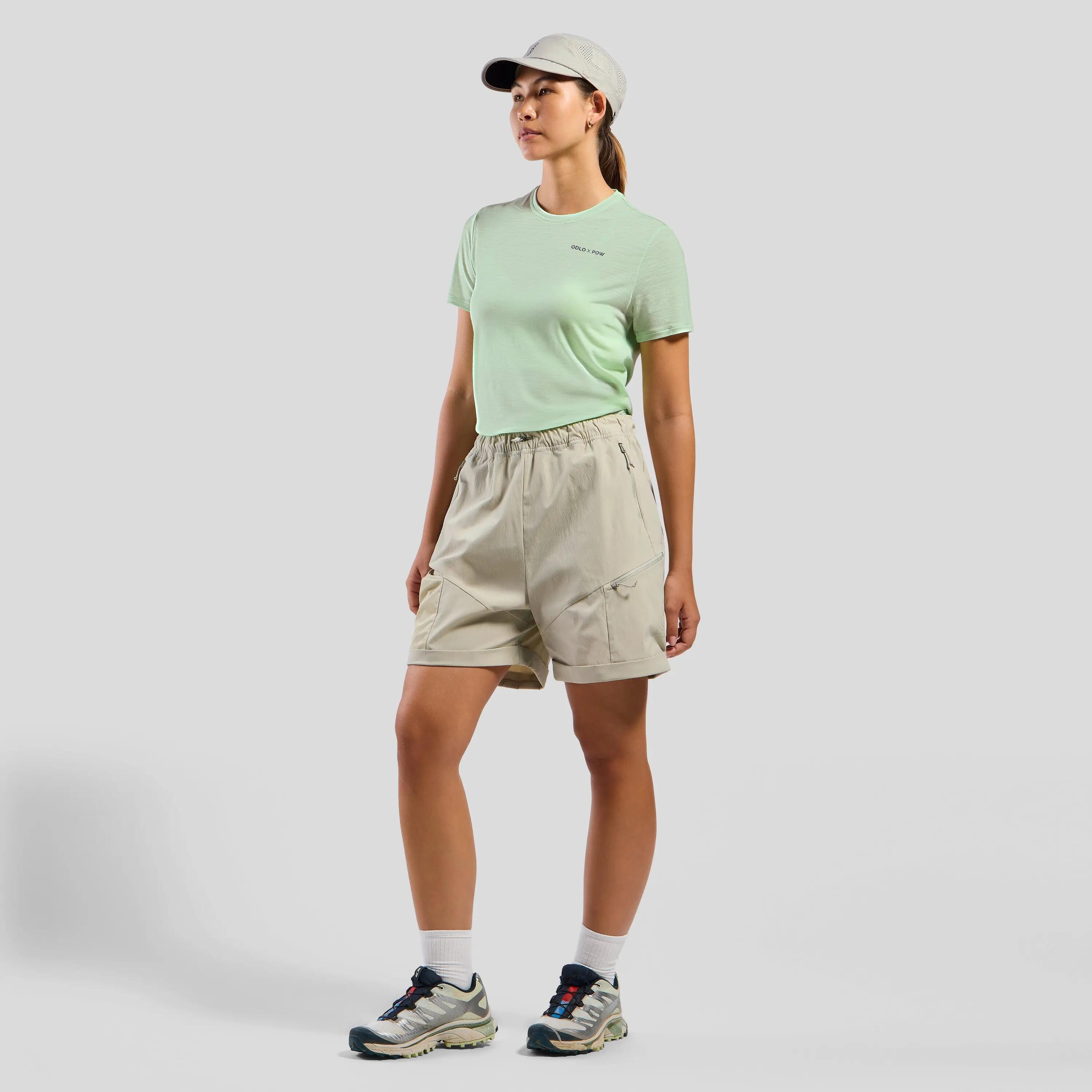 Pantalón corto Odlo Women's Hyper Contrast Cargo Gris 5/11